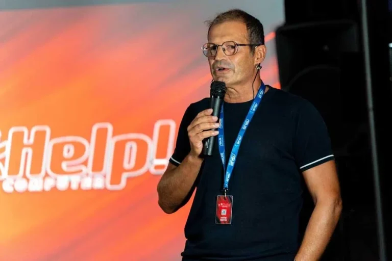 L'Intelligenza Artificiale al servizio di imprese e cittadini: a Monopoli l'evento targato Help Computer