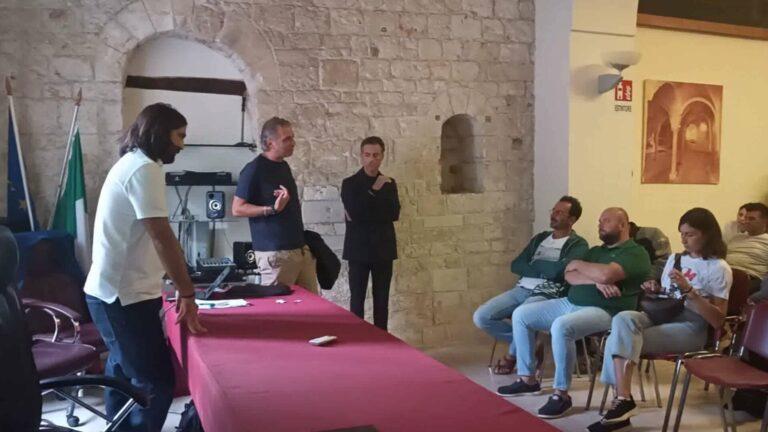Monopoli, nuovo trasporto scolastico: app, tracciamento e telecamere a bordo