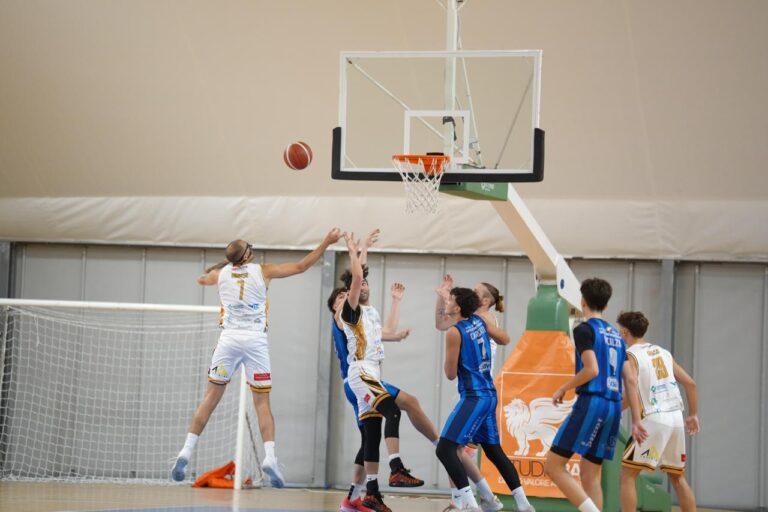 Studio3A Seagulls Monopoli cala il tris: battuto il Basket Francavilla 88-67